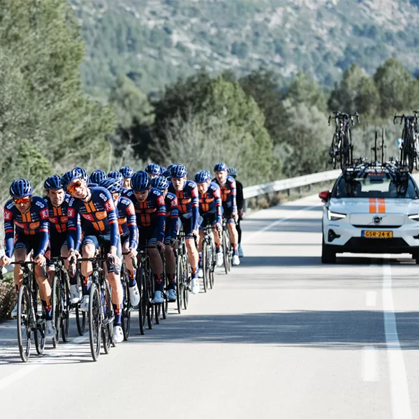 Nalini e il Team PicNic Post NL per un triennio di nuove sfide