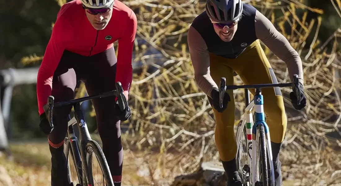 Quale abbigliamento per bici da corsa: guida essenziale