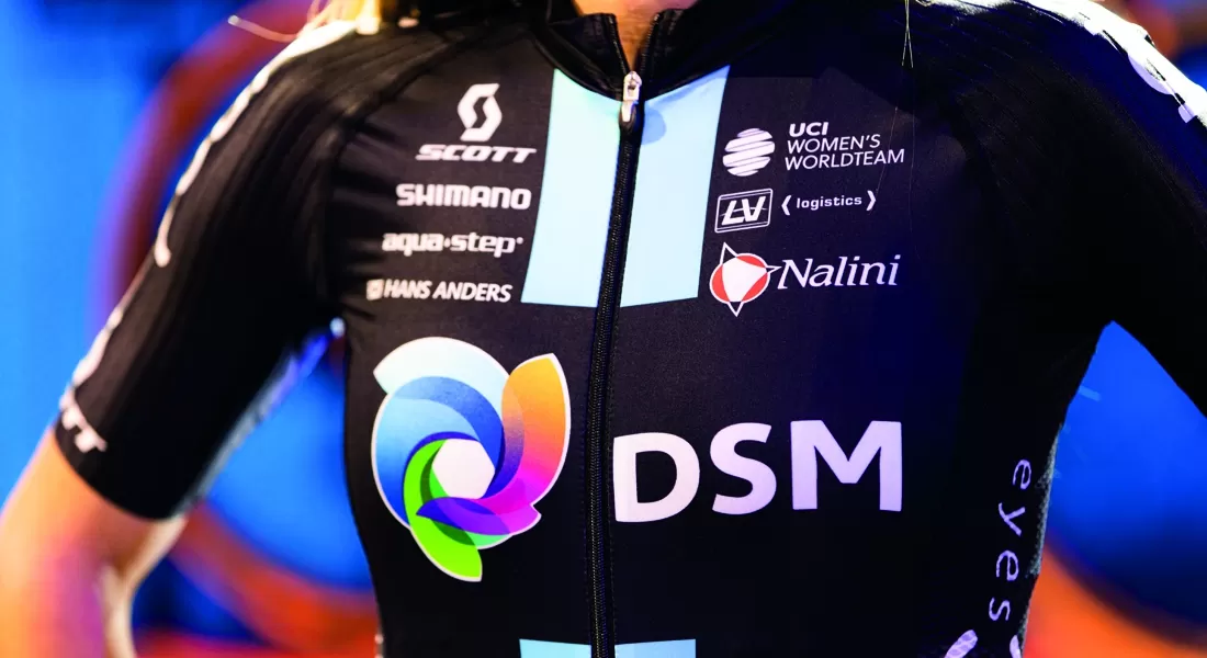 NALINI SPONSOR 2022 DEL TEAM DSM