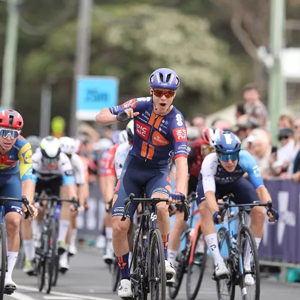 Team Picnic PostNL sprint to superb first win of 2025 with Tobias Lund Andresen